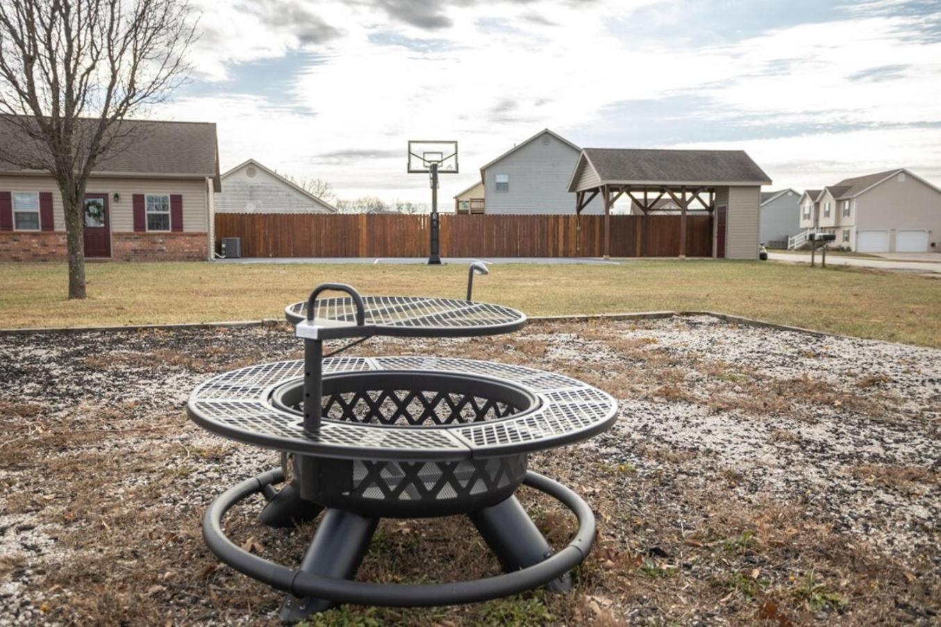 Tiny Home With Hot Tub Near Ft Leonard Wood! Waynesville Exterior foto