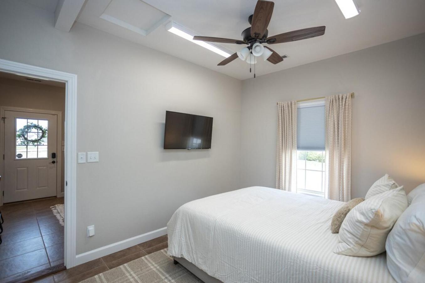 Tiny Home With Hot Tub Near Ft Leonard Wood! Waynesville Exterior foto
